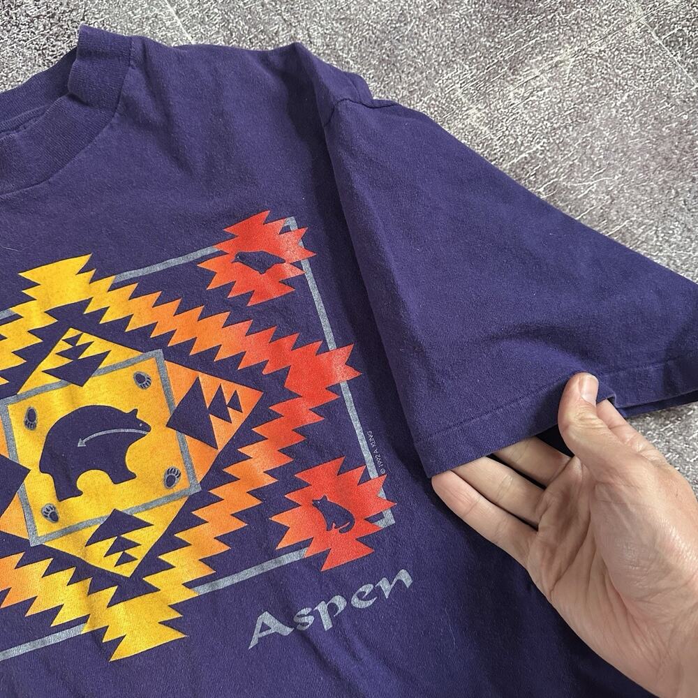 Men's Vintage 90s Hanes Aspen Colorado Purple Tribal Aztec Bear T Shirt Tee Sz L - Picture 2 of 5